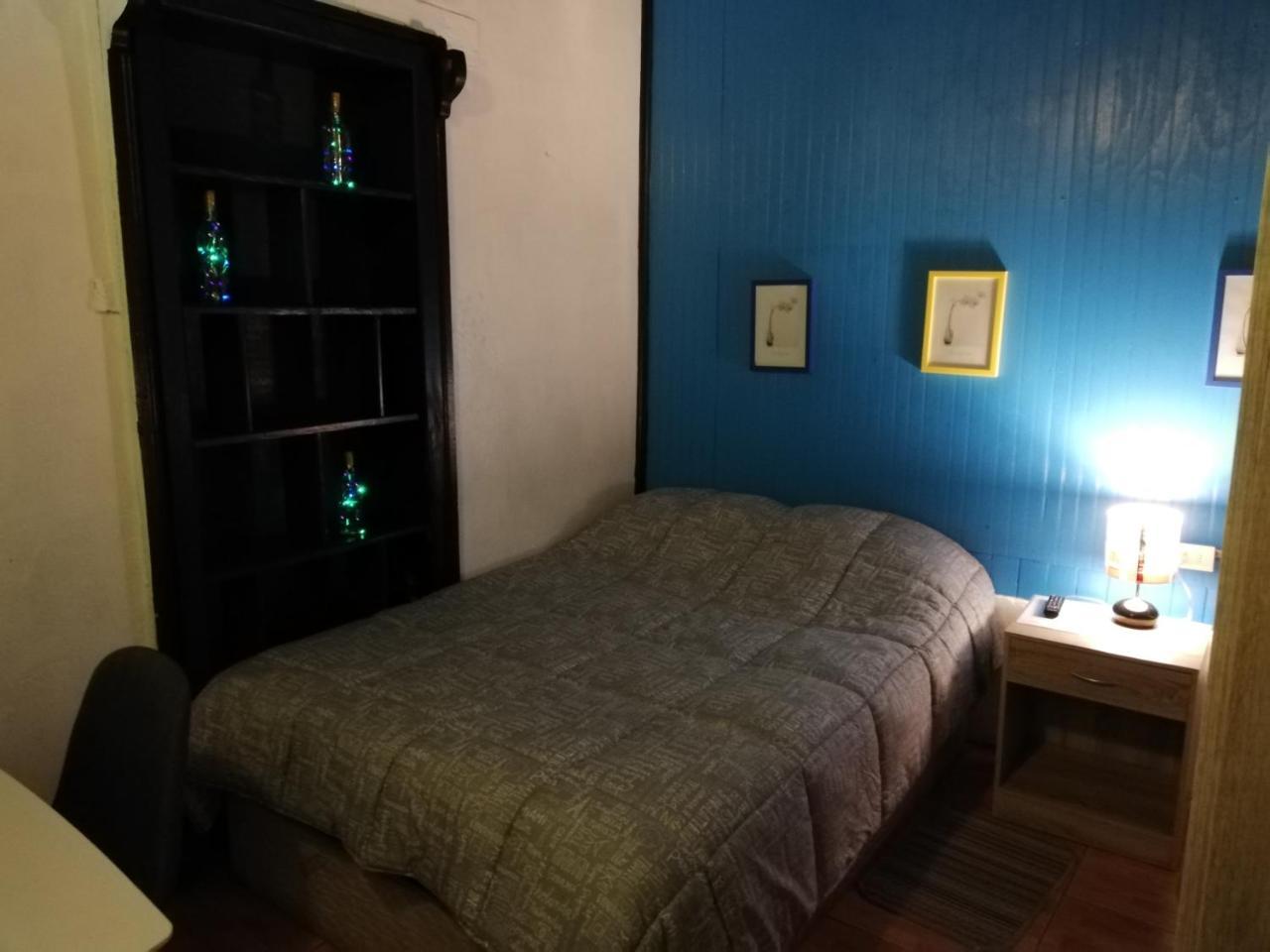 Hostal La Casona Los Ángeles Екстериор снимка